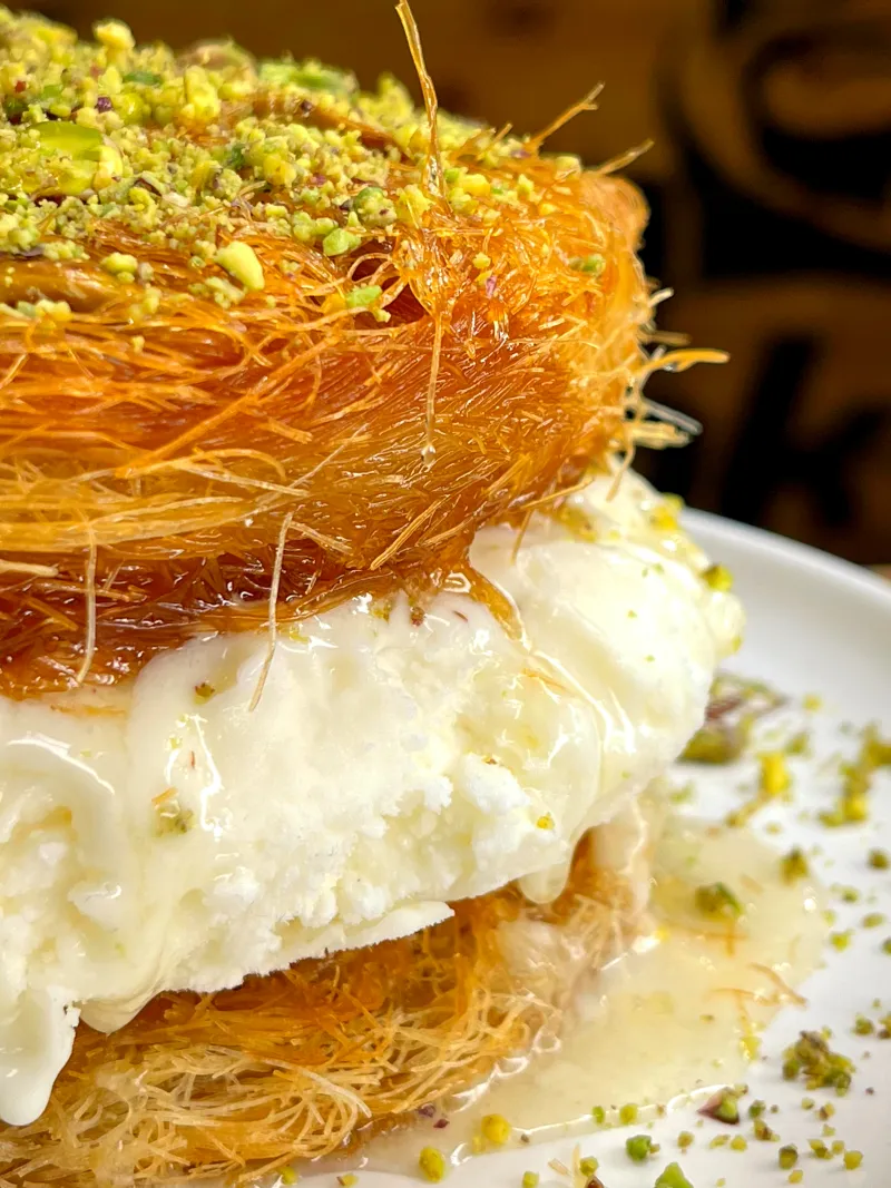 برغر كنافة